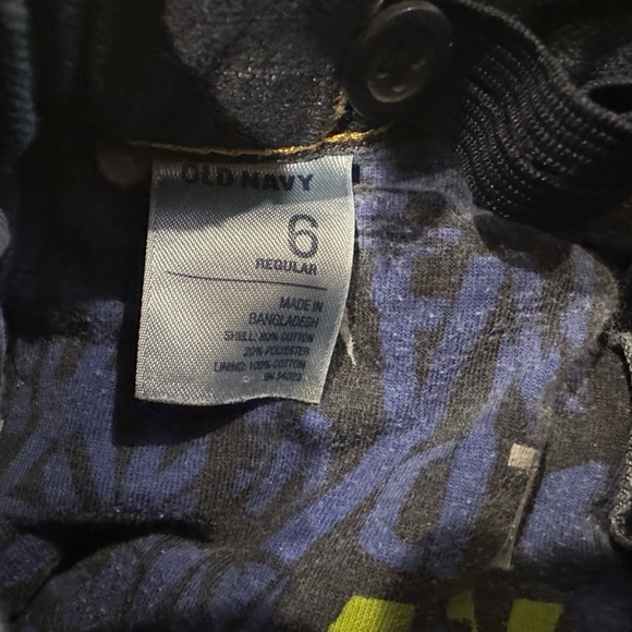 Size 6 boys lined used old navy jeans - Picture 2 of 4